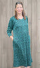 Weekender jersey dress in emerald/black and three lengths