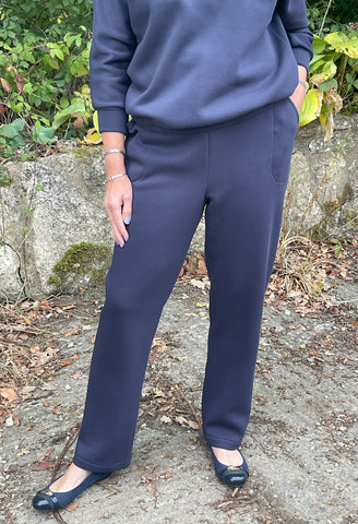 Classic leisure trousers