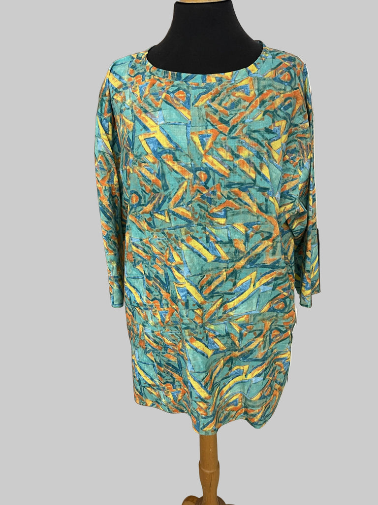 India top in green print