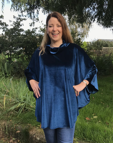 Velour Cobweb Wrap in Petrol Blue
