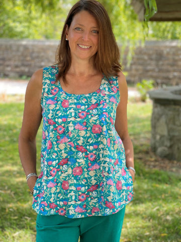 Selina vest in Jade/pink
