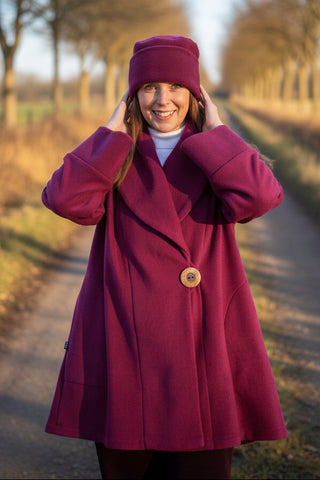 Helmsdale Coat in Mulberry