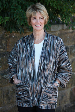 Waverley oversized Jacket in Black/Camel multi
