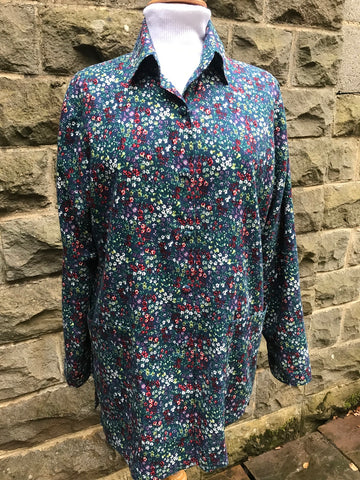 Daisy Shirt size 14 only