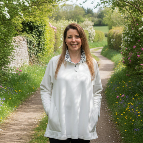 Burnsall Sweatshirt Swing top in Winter white