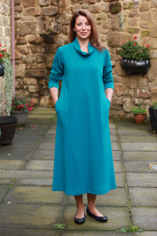 Weekender Jersey Dress size 18/20. Length  45"