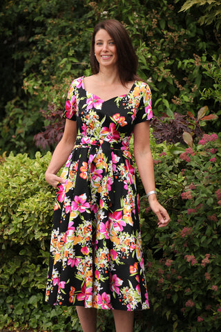 Kate Floral Dress - Black/pink Size 14/16 only