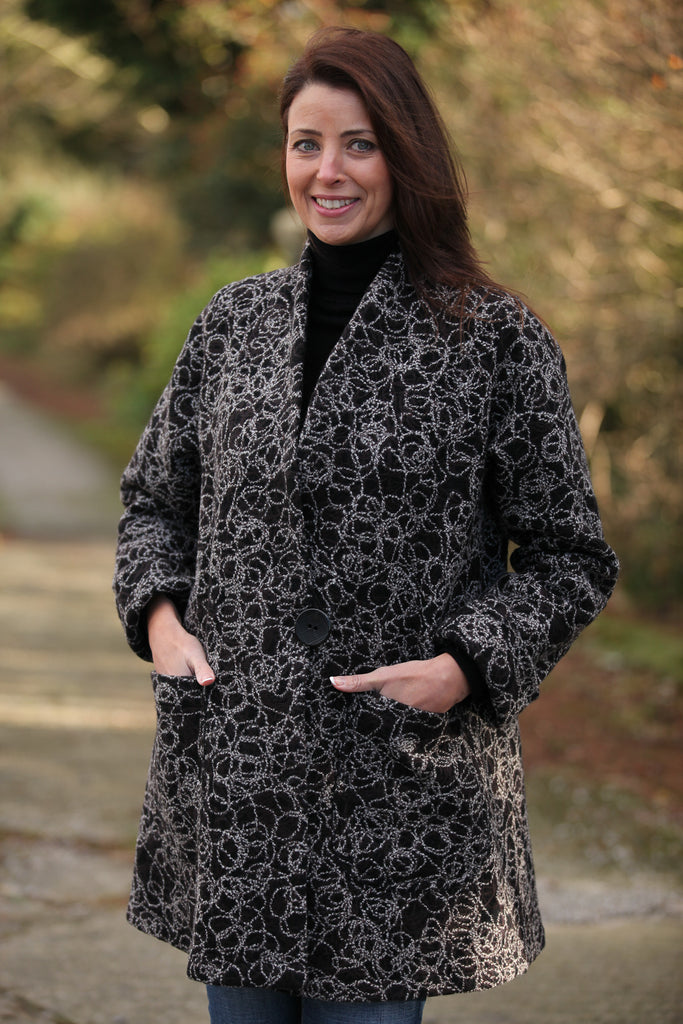 Knavesmire Jacket  -  Black/white