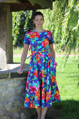 Lindi Purple Floral Retro Dress Size 12/14 only